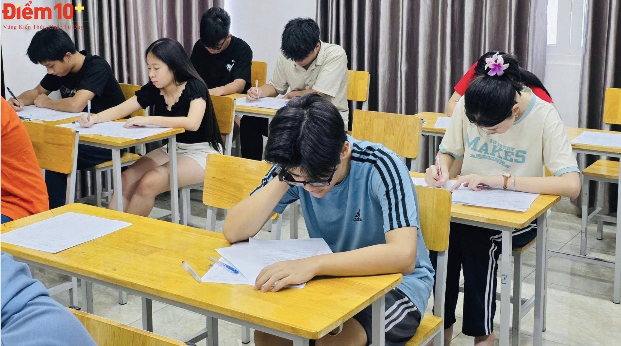 Lớp học hè cho học sinh tại Điểm 10+